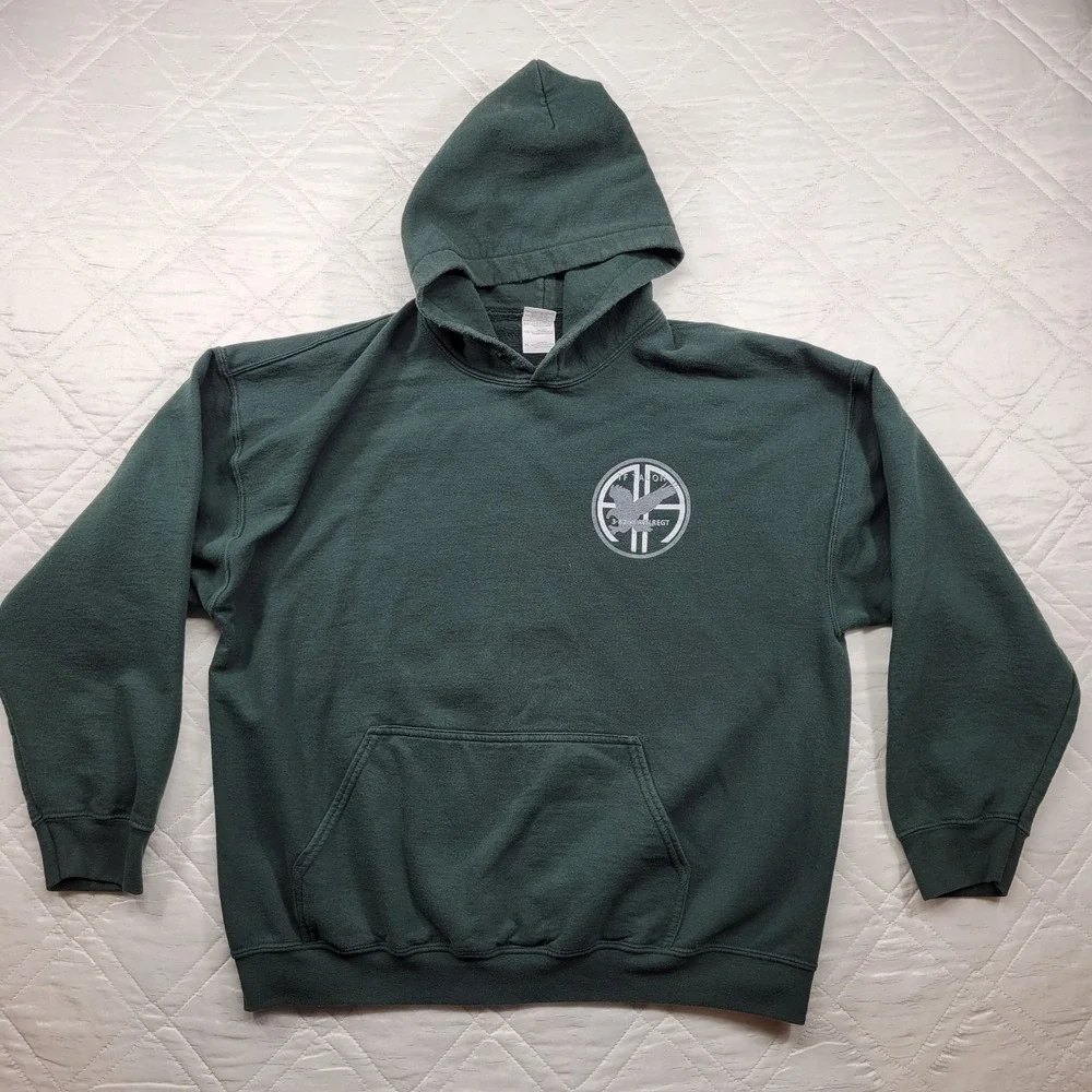Gildan Heavy dark green Dark Horse hoodie size XL